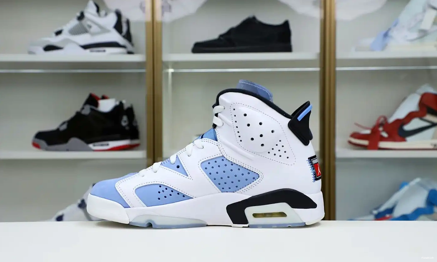 AIR 'UNC HOME' 6 RETRO JORDAN 0420